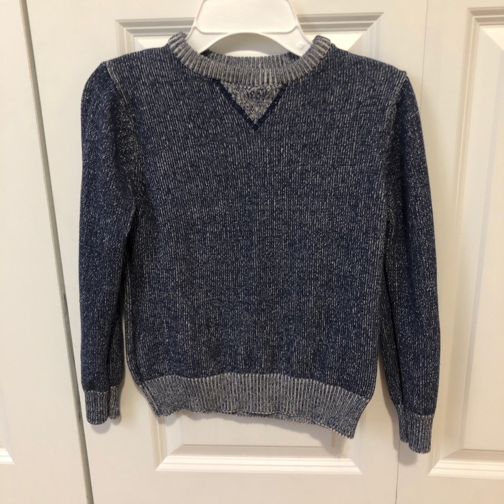 Boys navy sweater size 6/7
